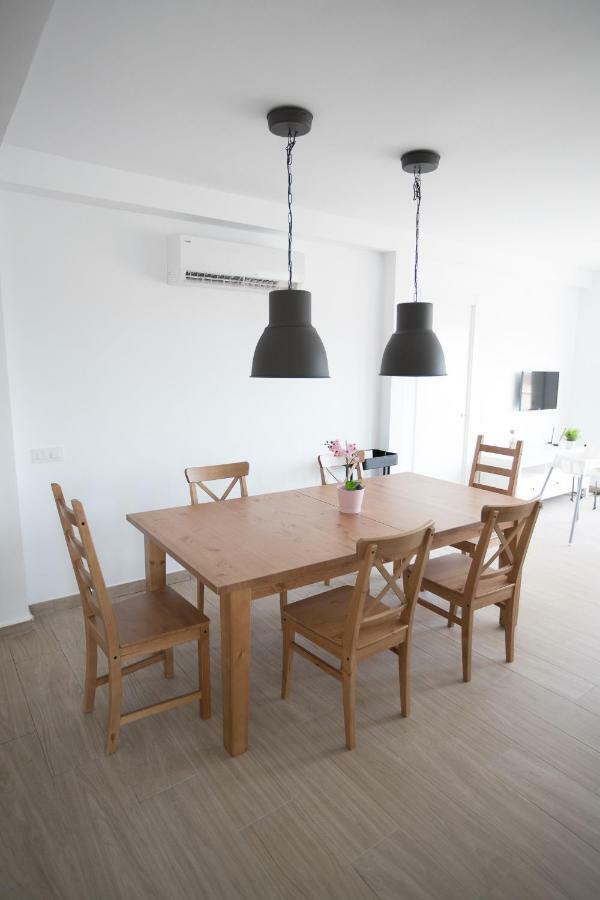 Apartamento Cerca Del Mar Blanes Bagian luar foto
